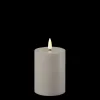 Deluxe Homeart LED Real Flame Outdoor Stumpenkerze grau